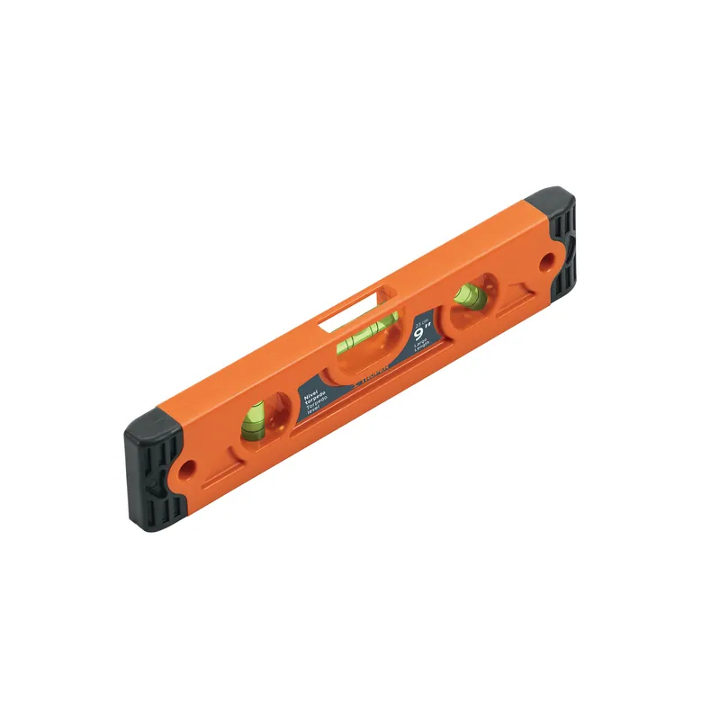 Nivel torpedo magnetico 9" cuerpo ABS, Truper